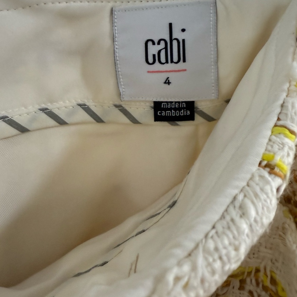 NWT CAbi SZ 8 Y2K  Coco Tweed Boucle White Yellow Checkered Pencil Mini Skirt - Picture 8 of 9